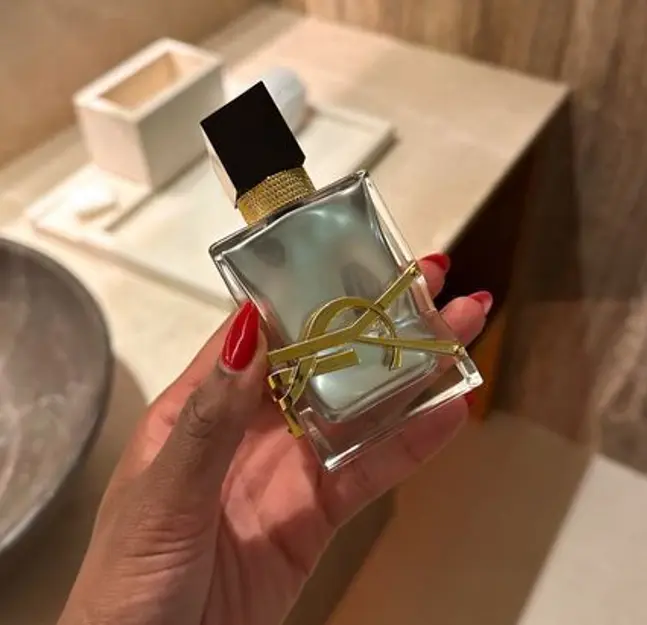 Yves Saint Laurent Libre L’Absolu Platine, 100 мл
