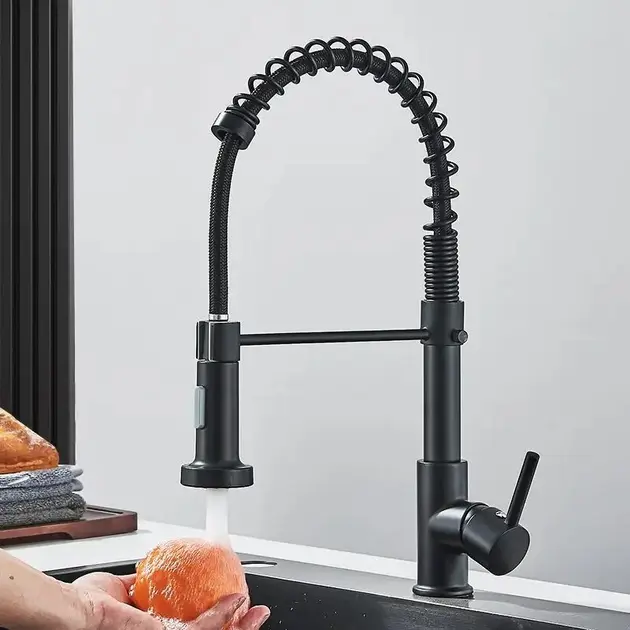 Стильний кухонний змішувач Matte Black Гнучкий кран з обертанням потоку в 360 градусів